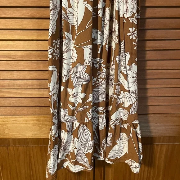 Petal and Pup Smocked Puff Sleeve brown and White Fall Color Midi Dress Size XS - Picture 7 of 8